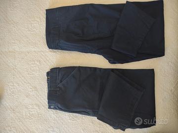 Pantaloni 