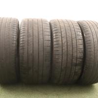 Gomme Pirelli Pzero 245 40 20 275 35 20 estate