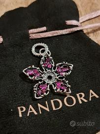 charm Pandora 