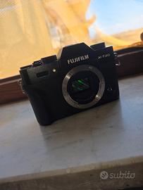 Solo corpo Fujifilm X-T20 NO EVF+Accessori