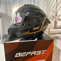 Casco moto integrale in fibra di carbonio