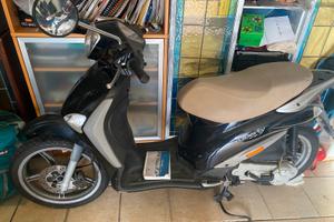 Scooter Piaggio liberty 4tempi pezzi di ricambio