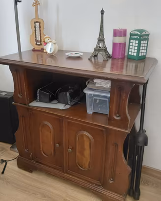 Mobile in legno