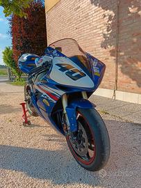 Yamaha R1 anno 2005