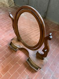 Specchiera antica con vetro basculante