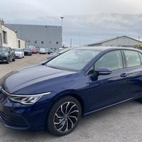 VOLKSWAGEN Golf 1.0 eTSI EVO DSG Life
