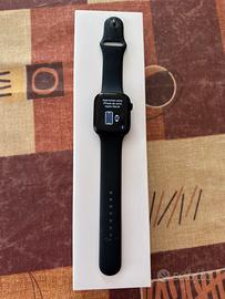 Apple Watch Series 7 (GPS, 45mm) Smartwatch