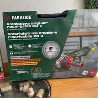 Smerigliatrice Angolare PARKSIDE 20V + 2 Batterie
