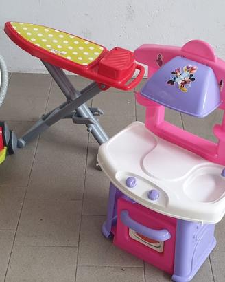 set di tre giocattoli