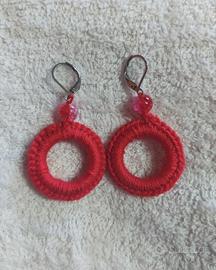 orecchini fatti a mano rossi