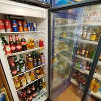 Frigorifero  professionale  con  porta in vetro