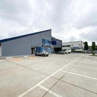 NEGOZIO A PORTO MANTOVANO