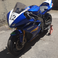 Yamaha r1 2008 pronto pista