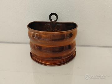 Contenitore in rame vintage 