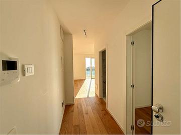 CAORLE - Attico bilocale nuovo fronte mare con ter