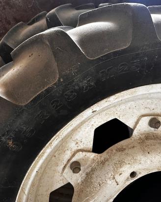 Gomme strette per new holland t5