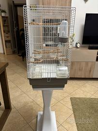 Gabbia con piedistallo