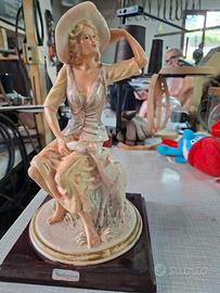 scultura vintage  Miriam  Valentino 
