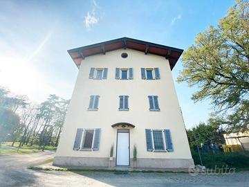 Vic.ze NOCETO 2 camere in casa ex colonica ristrut