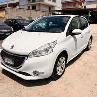 Peugeot 208 1.2 e-VTi 82 CV Stop&Start ETG5 LEGGI
