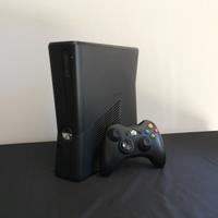 Xbox 360 4GB