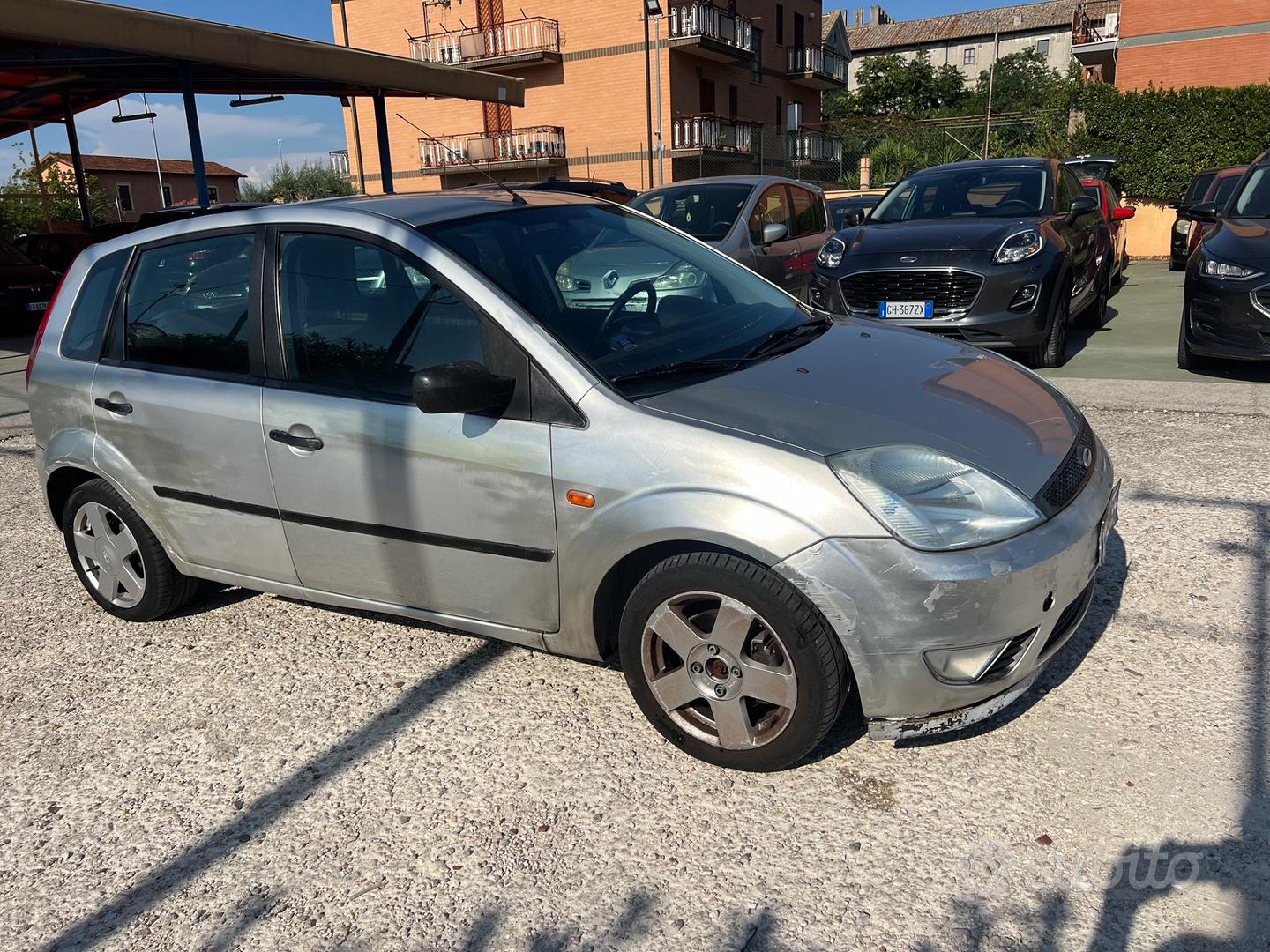 Ford Fiesta 2002 photo 4