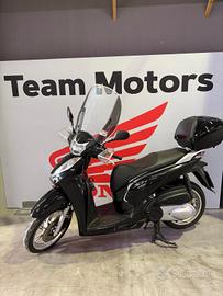 Honda SH 300