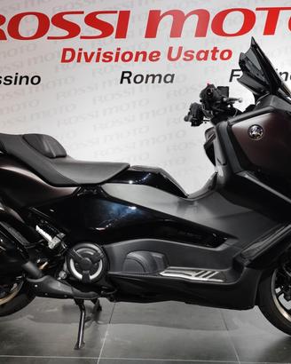 YAMAHA TMAX 560 TECH MAX 2025 DEMO