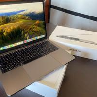 MacBook Pro 15 pollici TOUCH BAR 16gb Ram