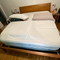 Letto matrimoniale in ciliegio