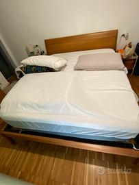 Letto matrimoniale in ciliegio