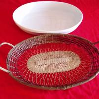 Pirofila ovale in ceramica bianca con cestino