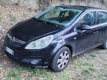 Auto Opel corsa