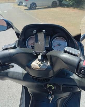 Scooter TMax 500