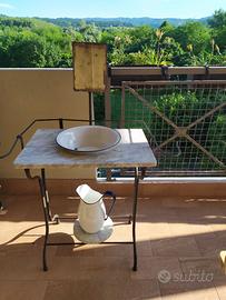 TOILETTE DA CAMERA PORTACATINO IN FERRO