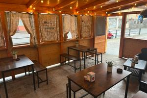 Bar , ristorante, pizzeria