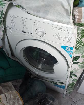 Lavatrice indesit