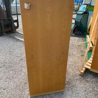 Armadio. Una anta  55 x 140 cm