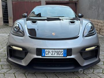 Porsche Cayman GT4 RS WEISSACH
