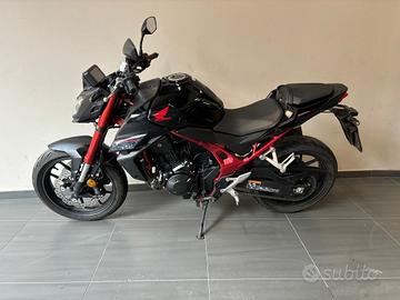 Honda Hornet 750