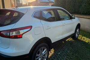 Nissan Quashquai 1.2 DIG-T Tekna 06/2014