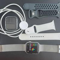 Apple Watch Series 5 - 44mm GPS