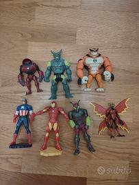 Lotto di Action Figure Ben 10 e Marvel