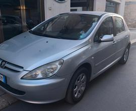 Peugeot 307 1.4 HDi 68 cv NEOPATENTATI 2004