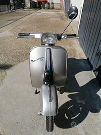 Vespa 50 special