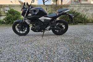 YAMAHA MT-03