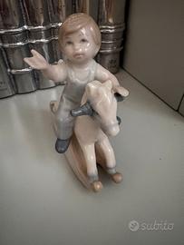 Royal Class statuetta porcellana