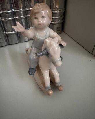 Royal Class statuetta porcellana