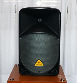 cassa ampli Behringer Eurolive B112MP3 1000watt