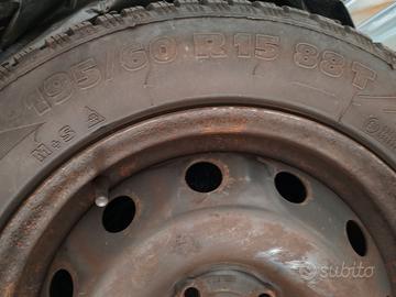 4 pneumatici STRIAL invernali con cerchi in ferro